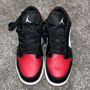 Jordan 1 Low Bred Toe